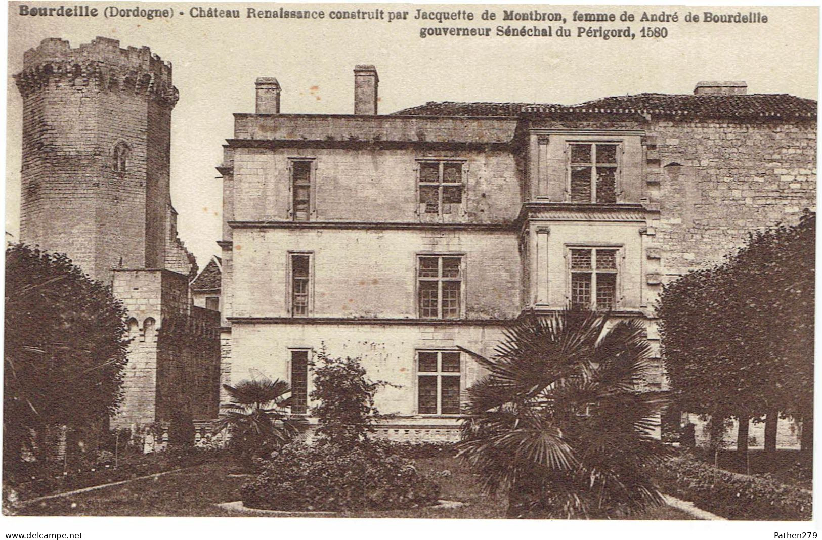 CPA FRANCE 24 DORDOGNE BOURDEILLES - Château Renaissance Construit Par Jacquette De Montbron - Autres & Non Classés