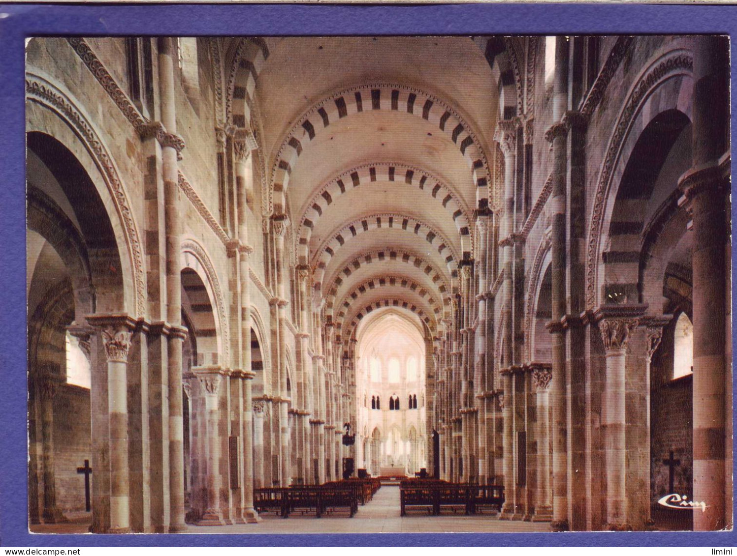 89 - VEZELAY - BASILIQUE De La MADELEINE - NEF ROMANE -  - Vezelay