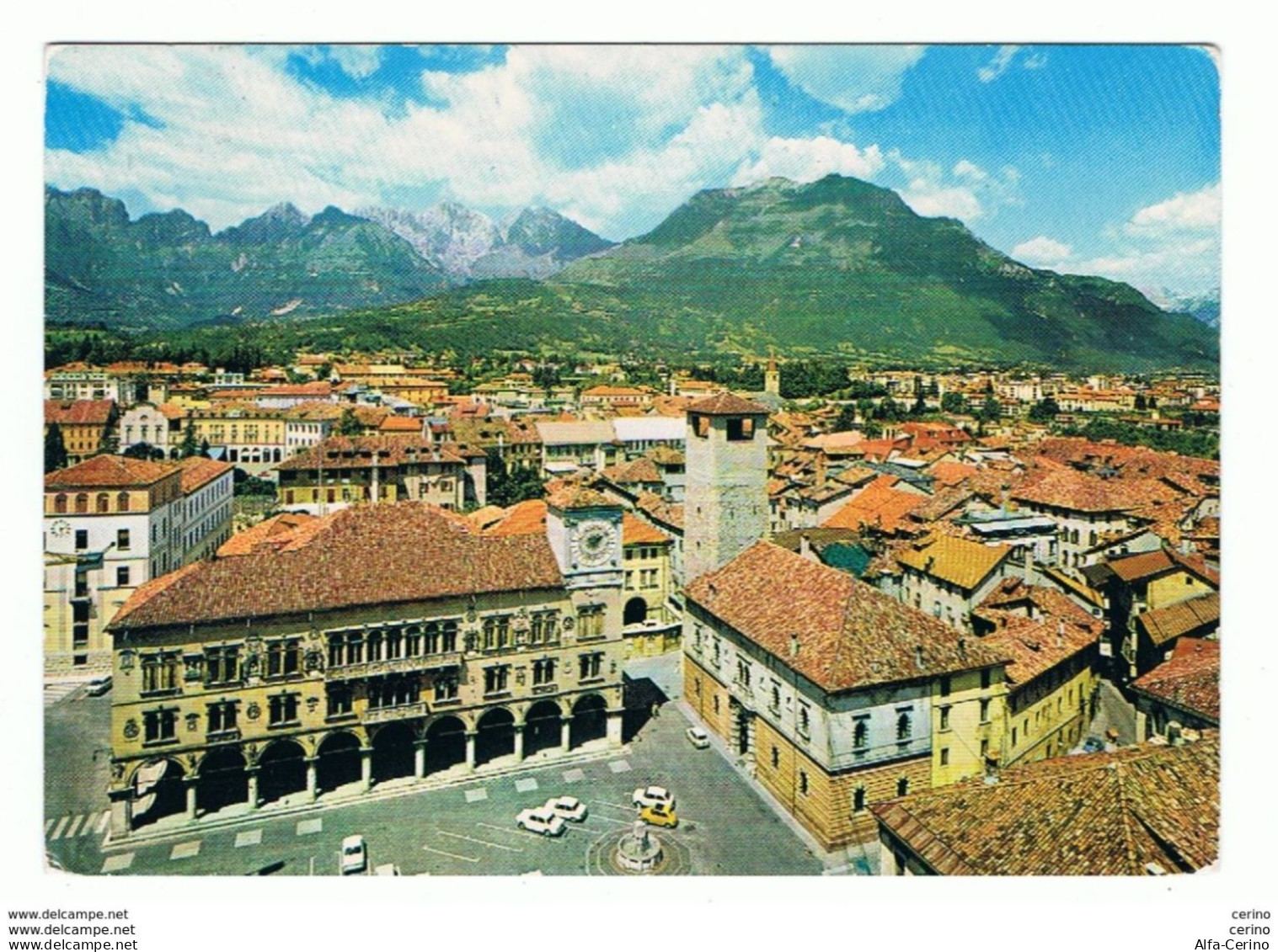 BELLUNO:  PANORAMA  CON  PALAZZO  DELLA  PREFETTURA  -  PER  LA  SVIZZERA  -  FG - Belluno