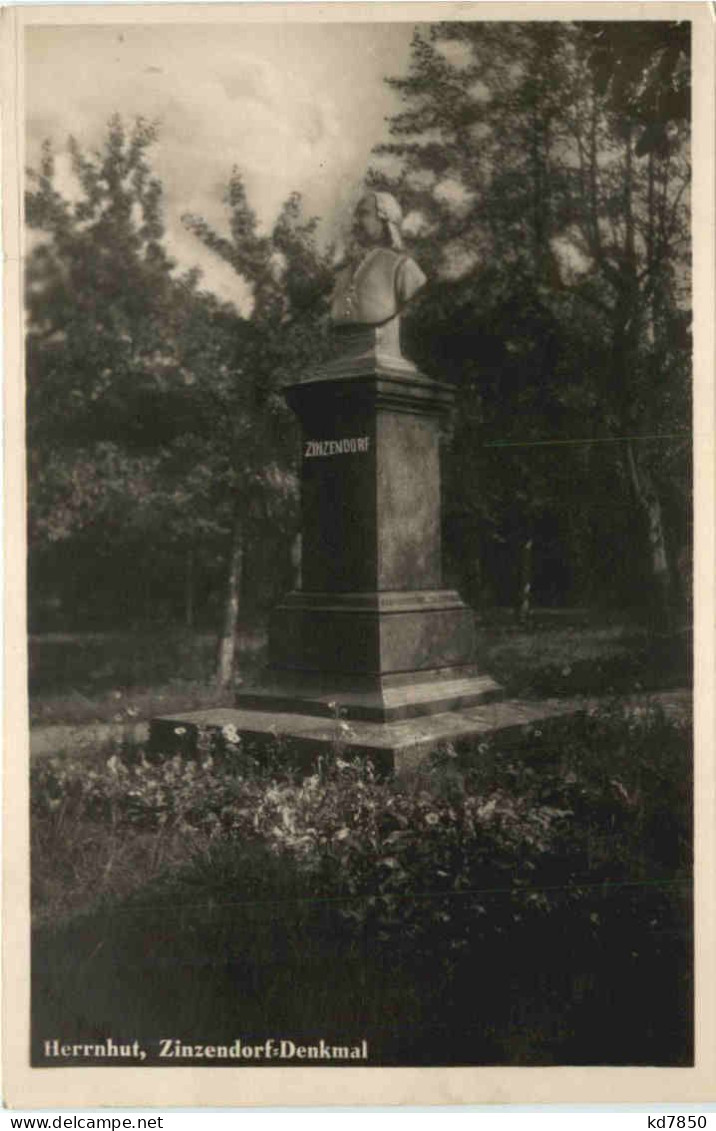 Herrnhut - Zinzendorf Denkmal - Herrnhut