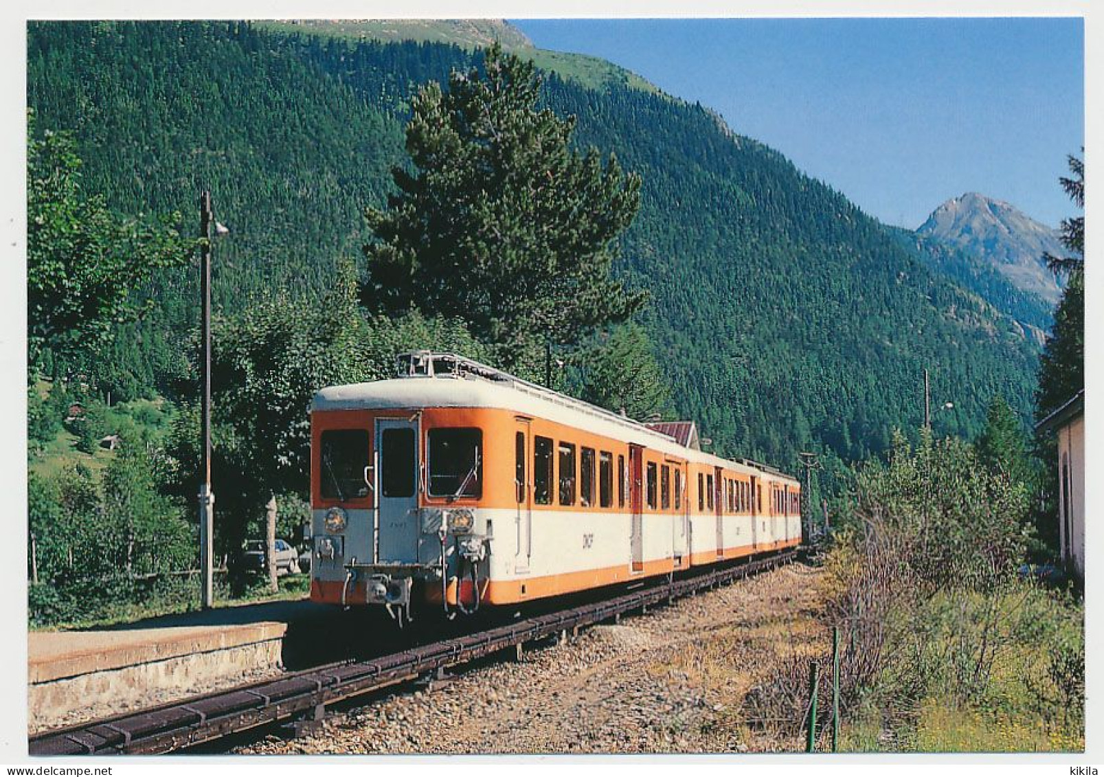 CPSM / CPM 10.5 X 15 Haute Savoie LE BUET Train St Gervais à Vallorcine Automotrice Z 600  16-07-1991 Chemin De Fer Rail - Autres & Non Classés