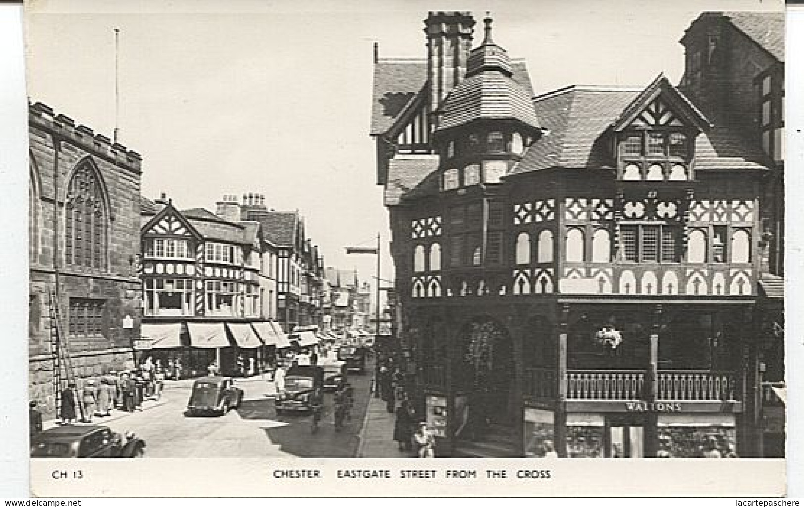 X123151 GRANDE BRETAGNE ANGLETERRE ENGLAND CHESHIRE CHESTER EASTGATE STREET FROM THE CROSS - Chester