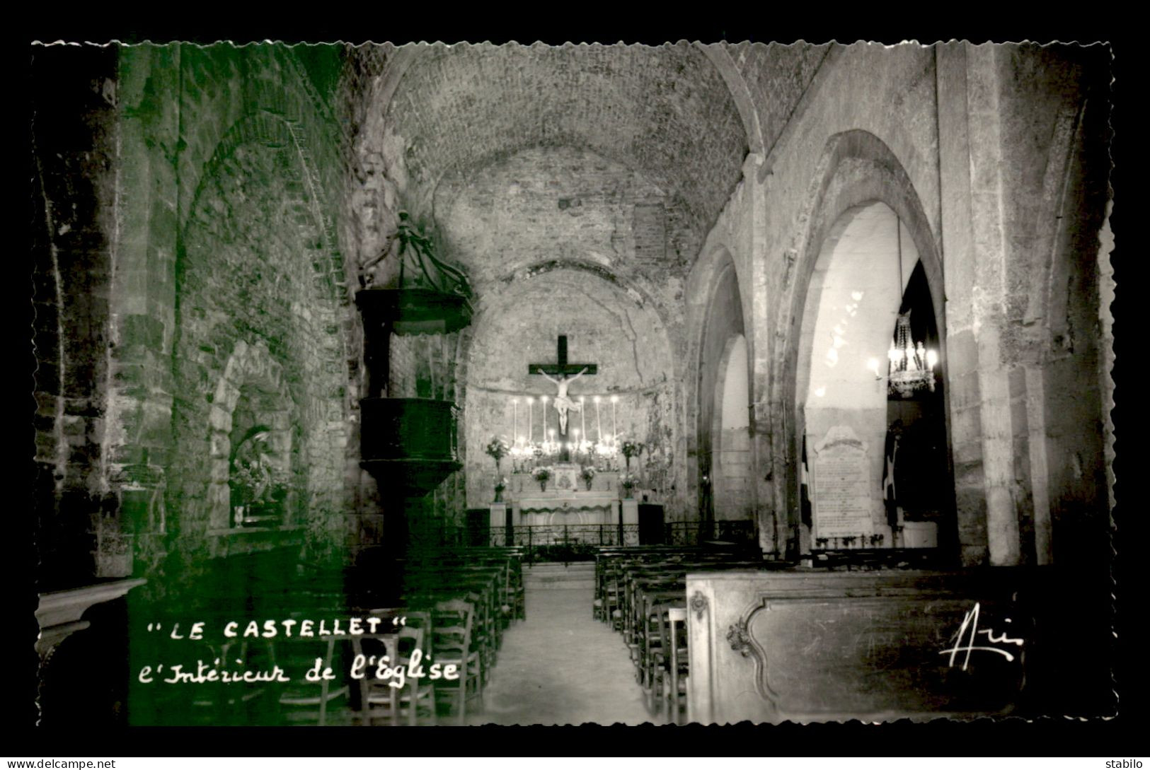 83 - LE CASTELLET - INTERIEUR DE L'EGLISE - Le Castellet