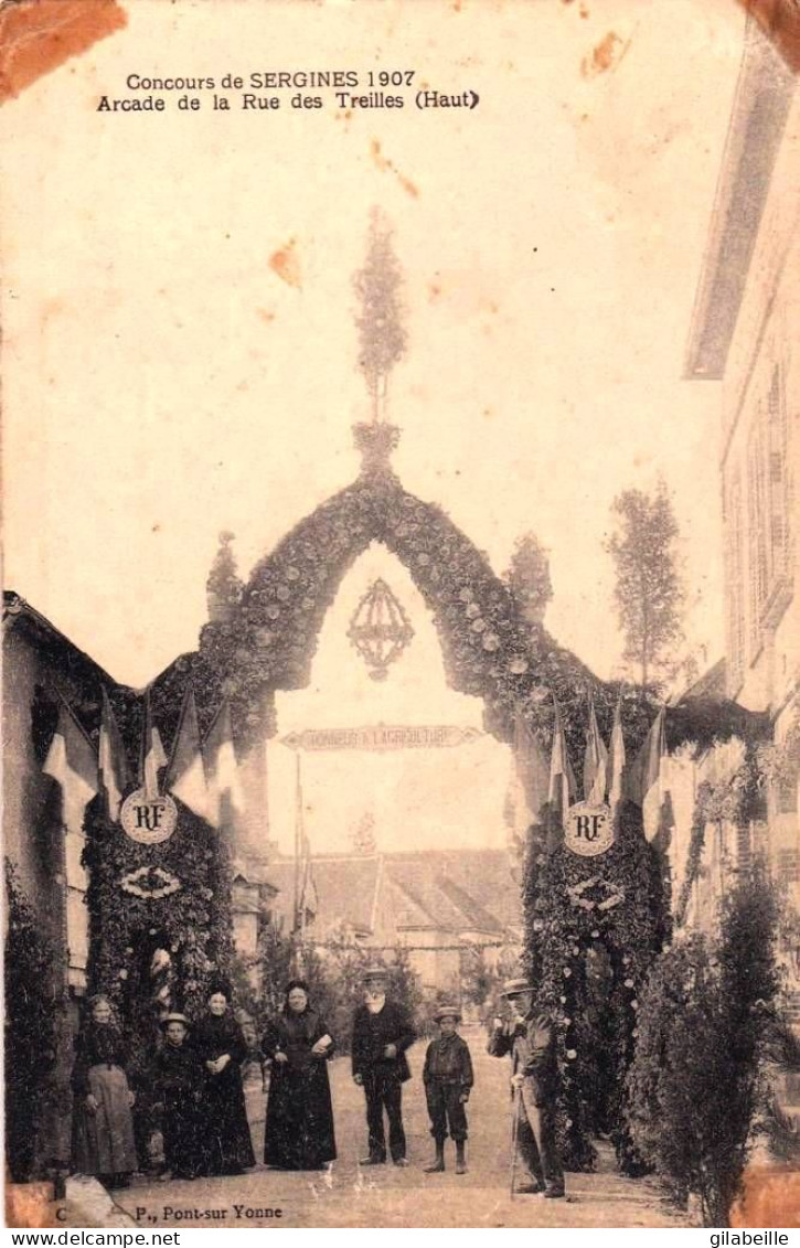 89 - Yonne -   SERGINES -  Concours De 1907 - Arcade De La Rue Des Treilles - Sergines