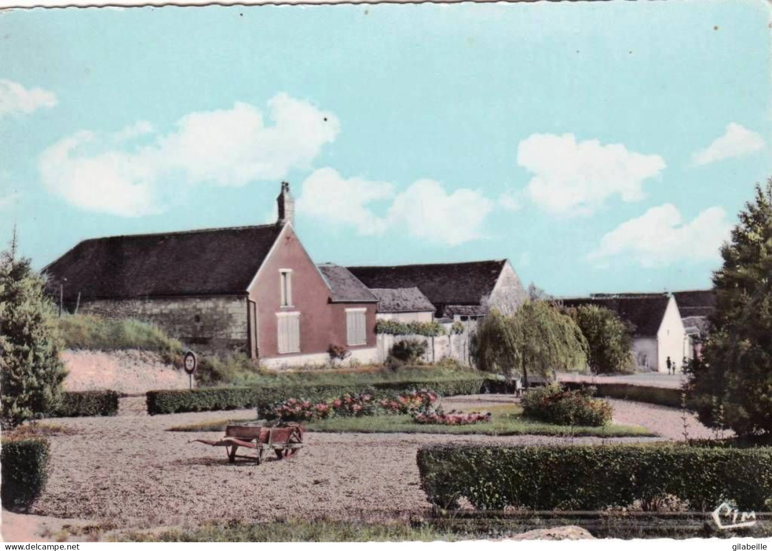 89 - Yonne -  SERGINES -  Jardin Public - Sergines