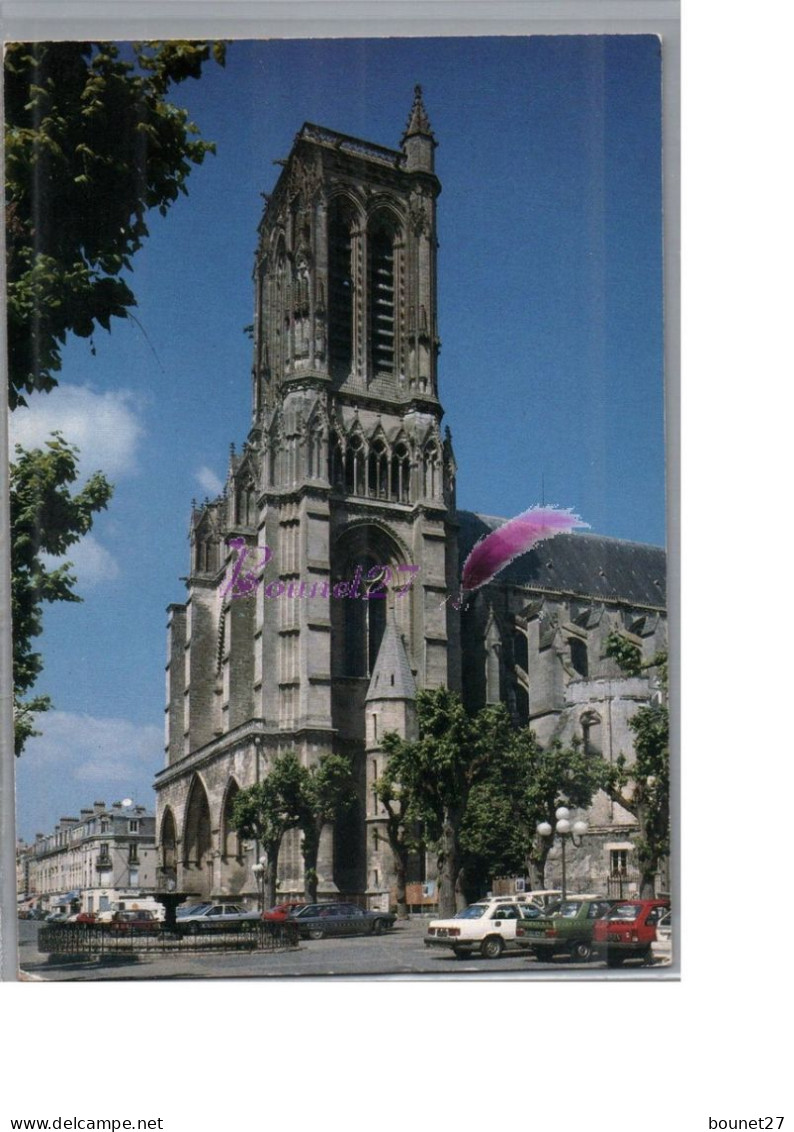 SOISSONS 02 - La Cathédrale St Gervais Et St Protais - Soissons