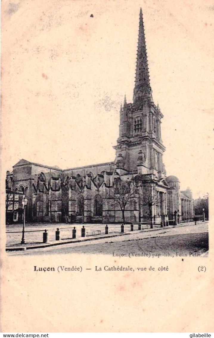 85 - Vendée - LUCON - La Cathedrale , Vue De Coté - Lucon