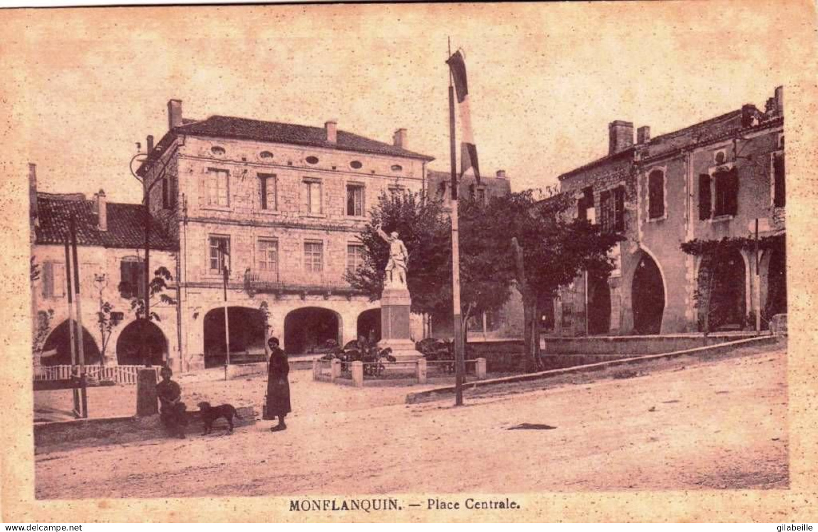 47 - Lot Et Garonne - MONTFLANQUIN - Place Centrale - Monflanquin