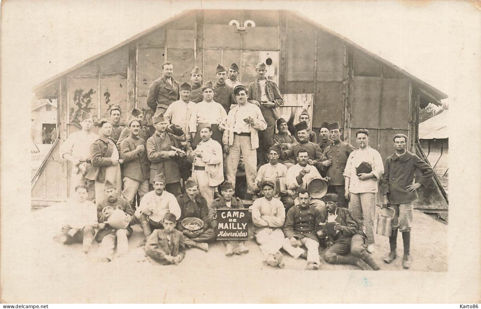 Camp De Mailly * Carte Photo * Militaria * Groupe De Militaires Soldats Réservistes - Mailly-le-Camp