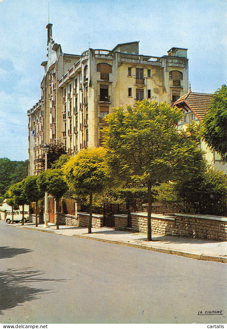 88-VITTEL-N°4217-A/0247 - Contrexeville