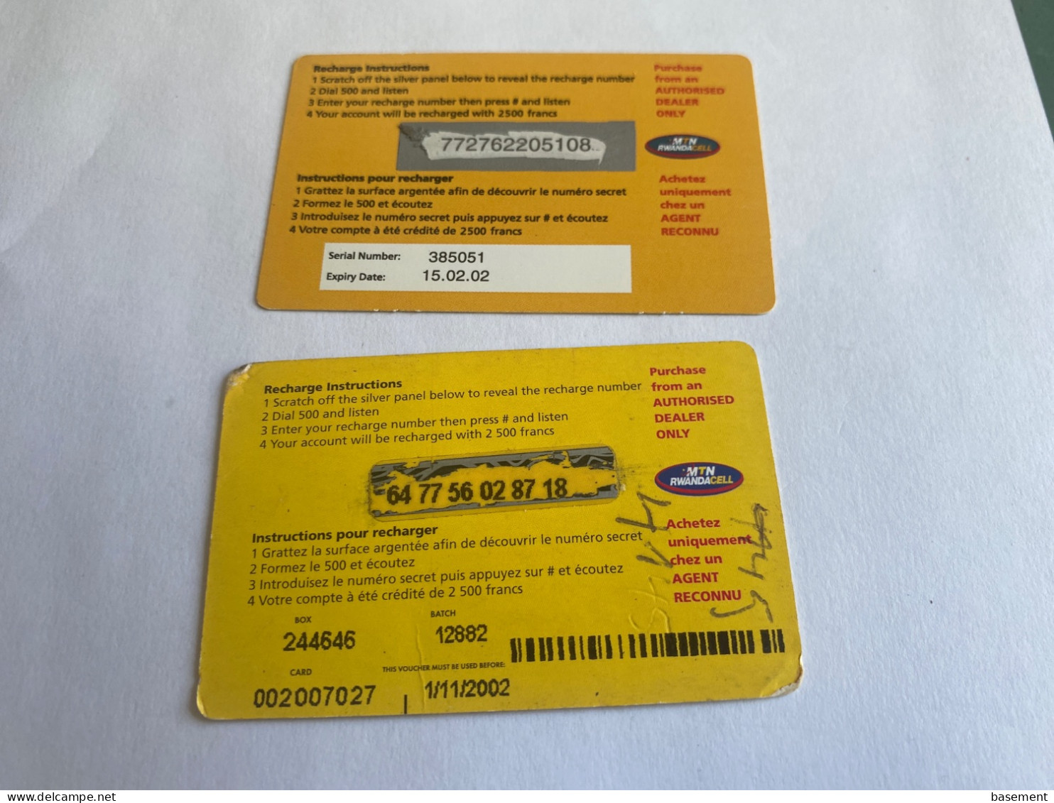 1:054 - Rwanda 2 Different Phonecards - Rwanda