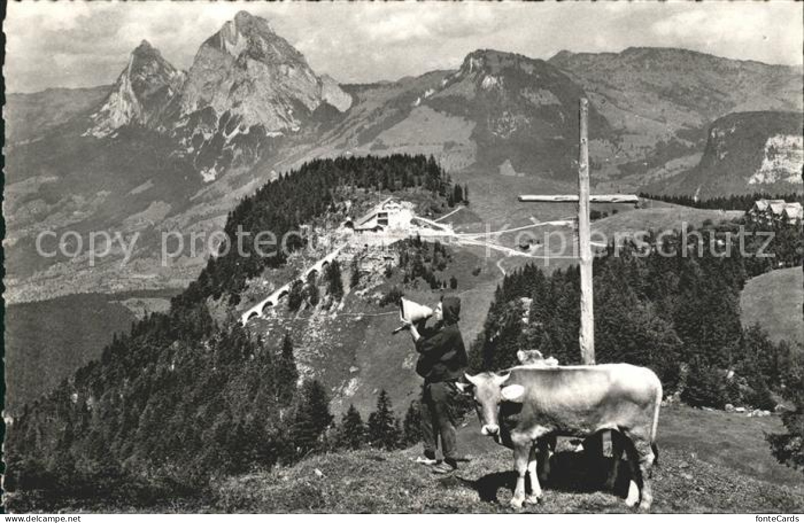 11673646 Stoos SZ Mit Mythen Bauer Kuh Betruf Bergkreuz Stoos SZ - Sonstige & Ohne Zuordnung