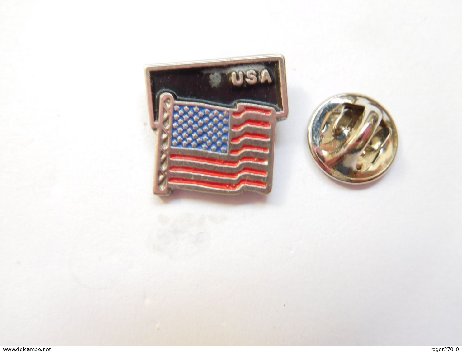 Beau Pin's , Drapeau USA - Cities