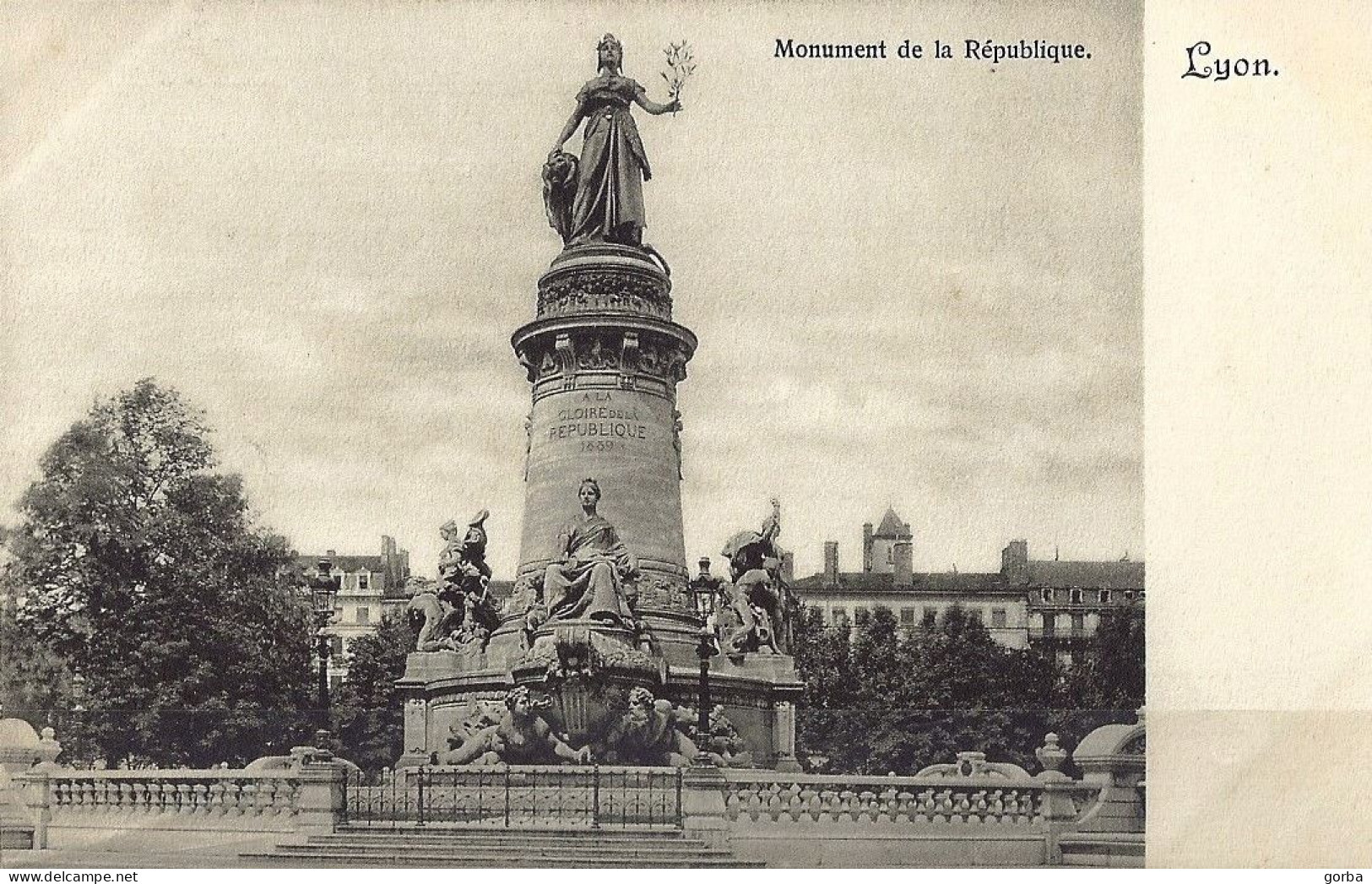 *CPA - 69 - LYON - 2ème - Monument De La République - Lyon 2