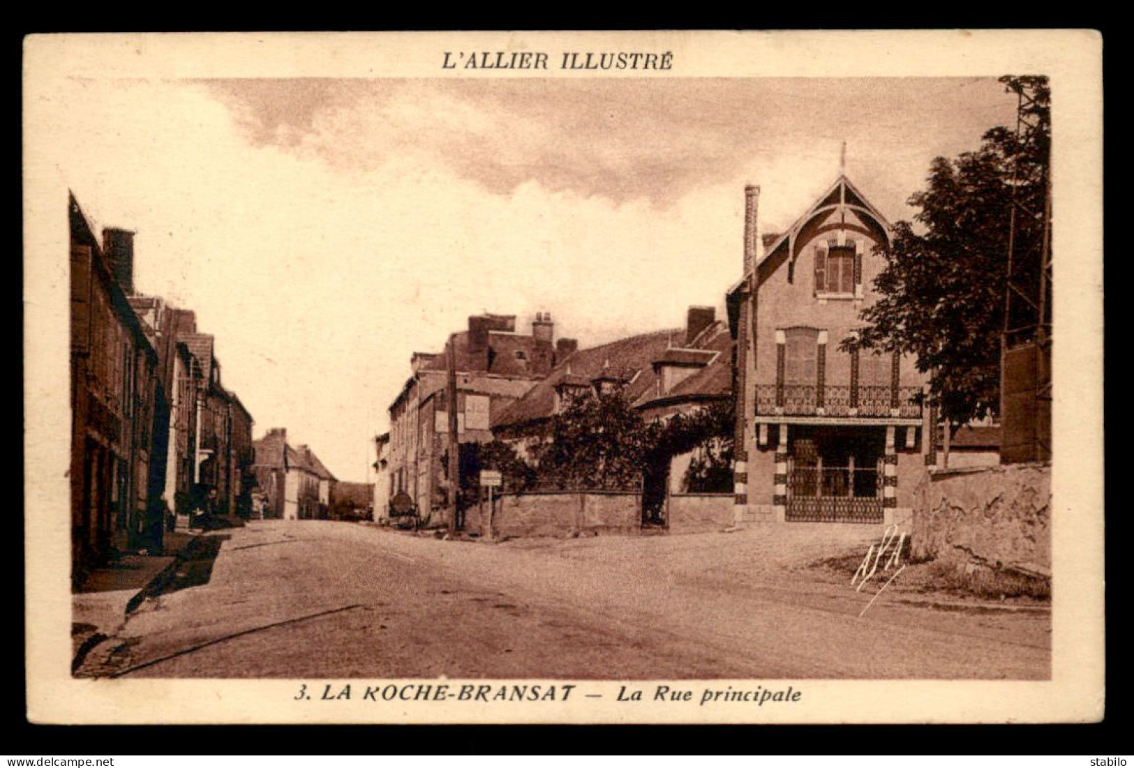 03 - LA ROCHE-BRANSAT - LA RUE PRINCIPALE - Other & Unclassified