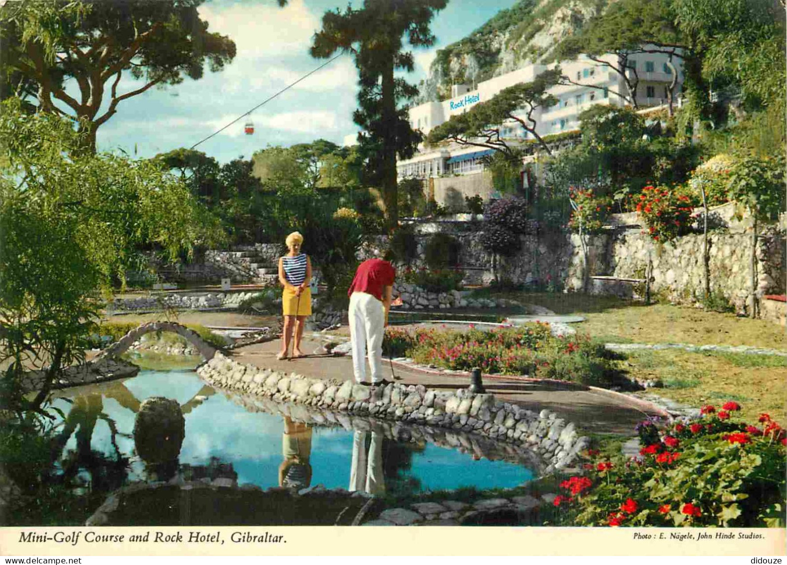 Gibraltar - Mini-Golf Course And Rock Hôtel - CPM - Voir Scans Recto-Verso - Gibraltar