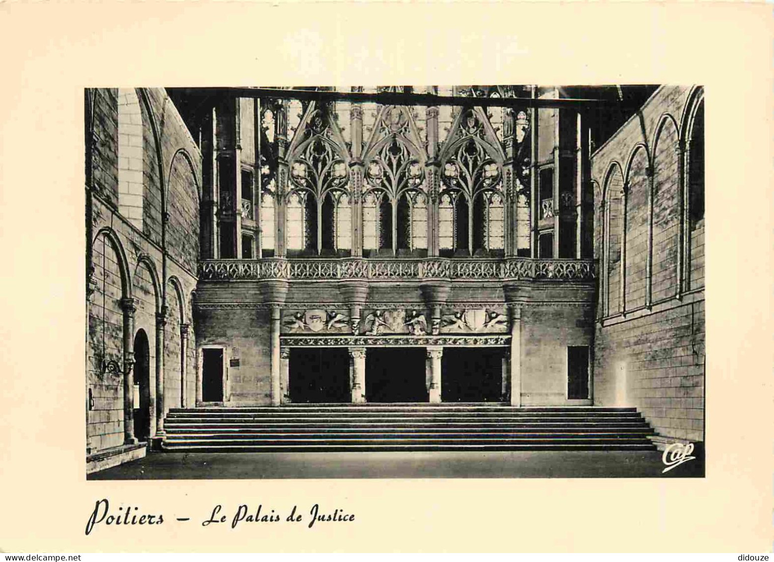 86 - Poitiers - Intérieur Du Palais De Justice - Mention Photographie Véritable - Carte Dentelée - CPSM Grand Format - C - Poitiers