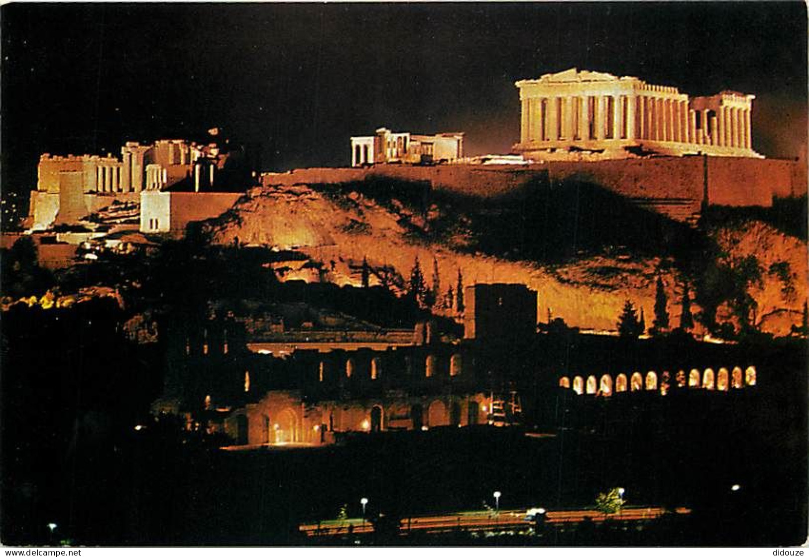 Grèce - Athènes - Athína - L'Acropole Illuminée - Vue De Nuit - Carte Neuve - CPM - Voir Scans Recto-Verso - Grèce