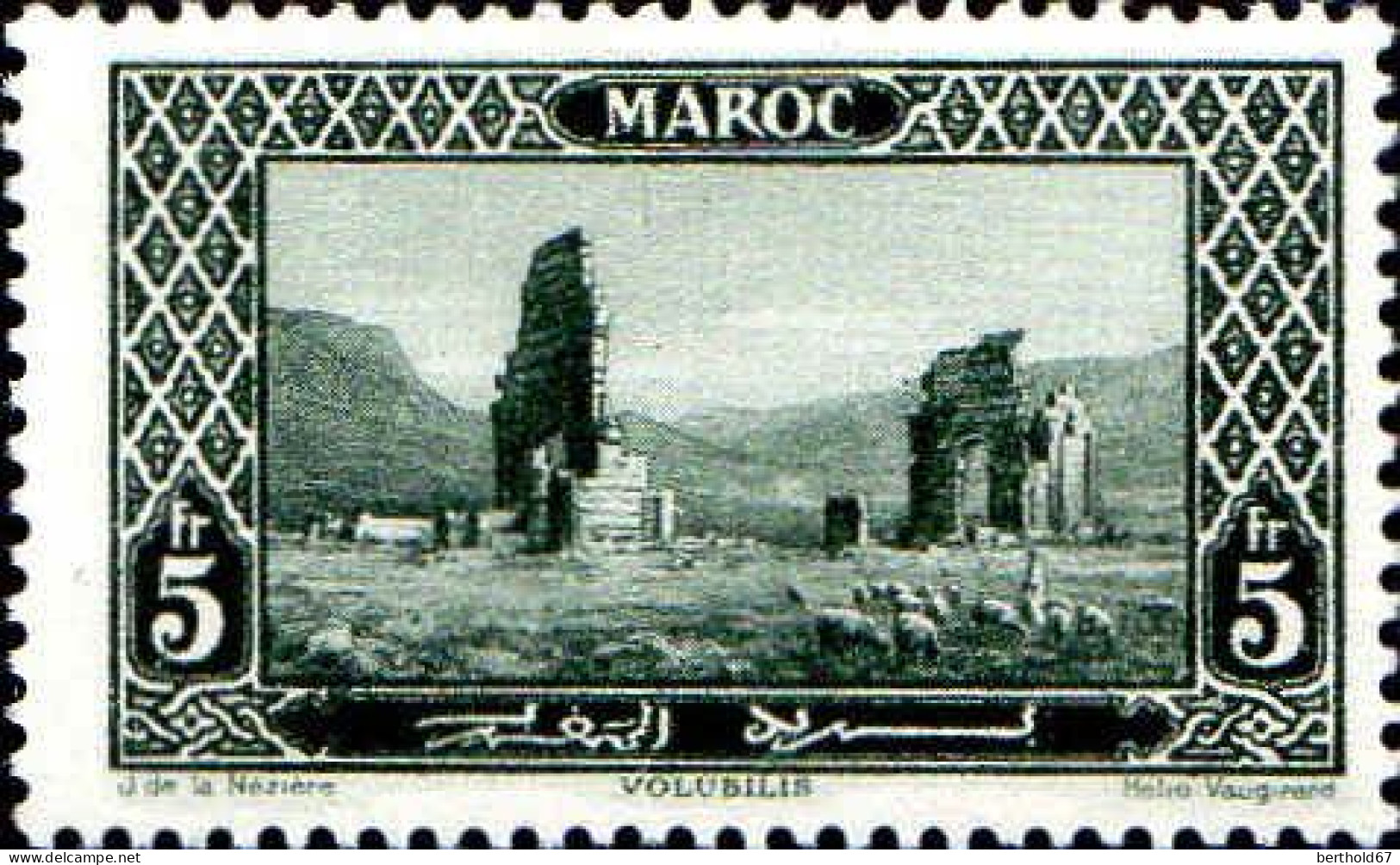 Maroc (Prot.Fr) Poste N* Yv:122 Mi:75 Volubilis Ruines Romaines (Trace De Charnière) - Unused Stamps