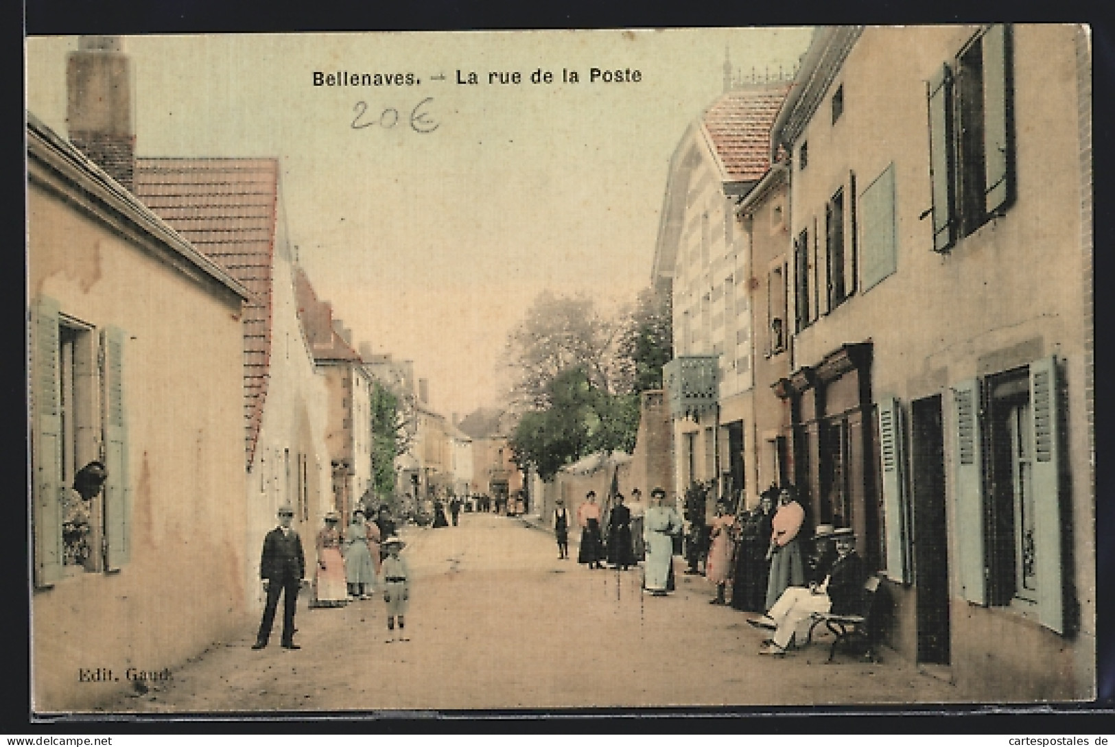 CPA Bellenaves, La Rue De La Poste  - Autres & Non Classés