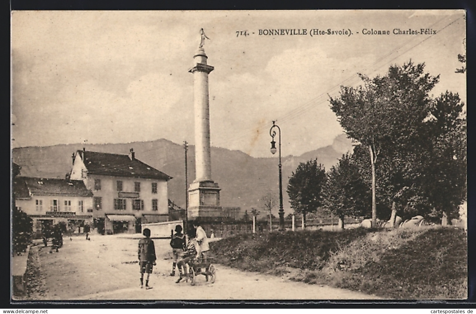 CPA Bonneville, Colonne Charles-Félix  - Bonneville