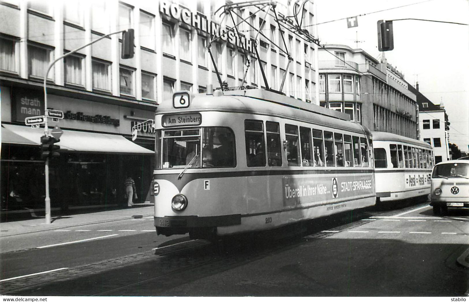 TRAMWAY - ALLEMAGNE - DUSSELDORF - Trains