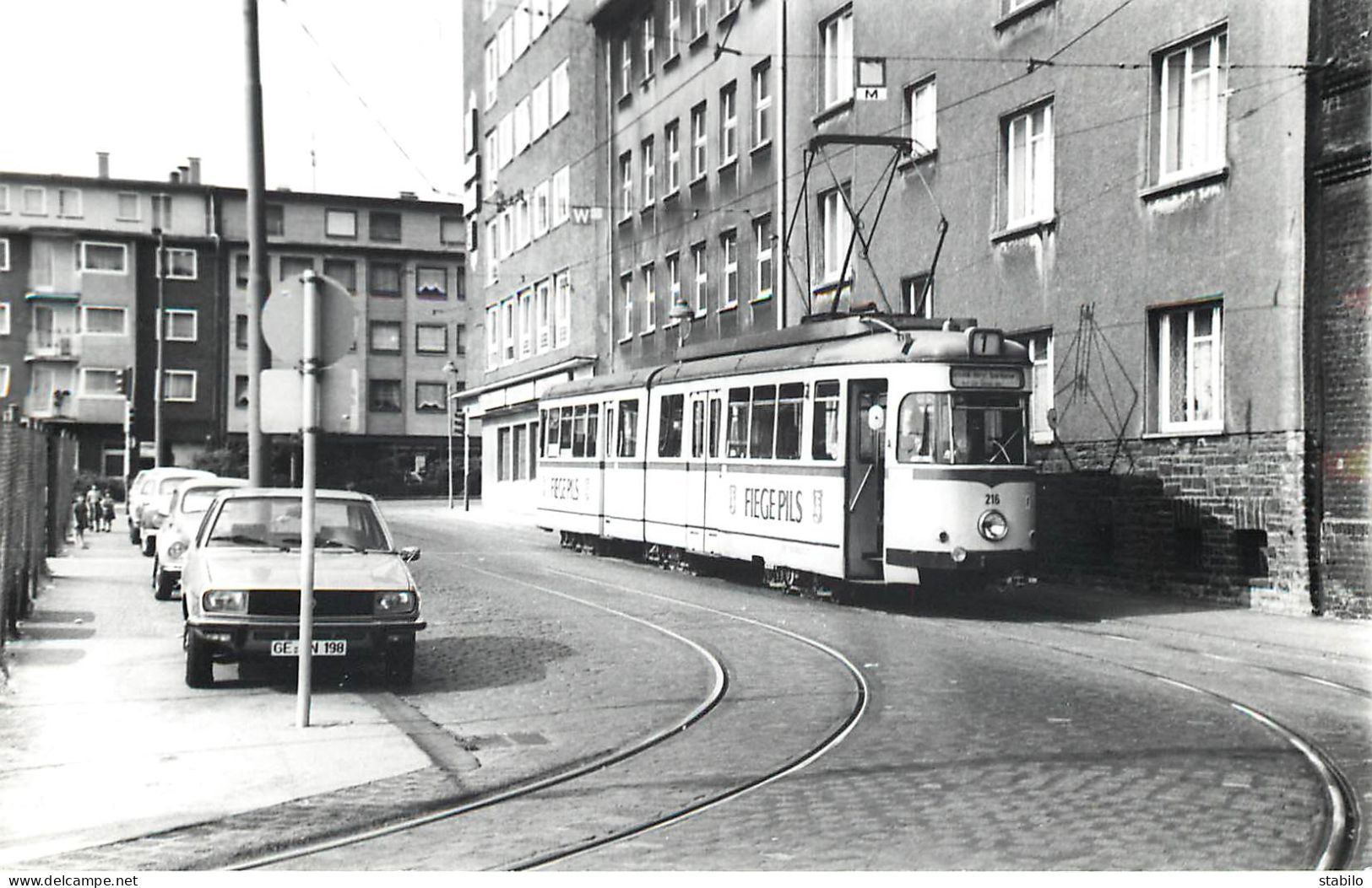 TRAMWAY - ALLEMAGNE - ESSEN - Eisenbahnen