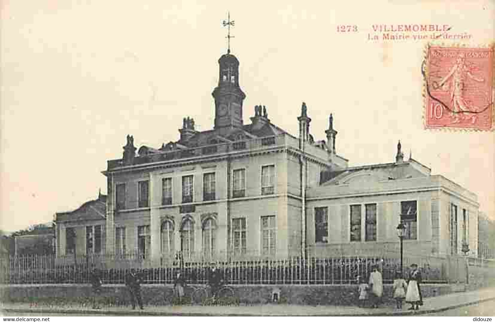 93 - Villemomble - La Mairie Vue De Derrière - Animée - CPA - Voir Scans Recto-Verso - Villemomble