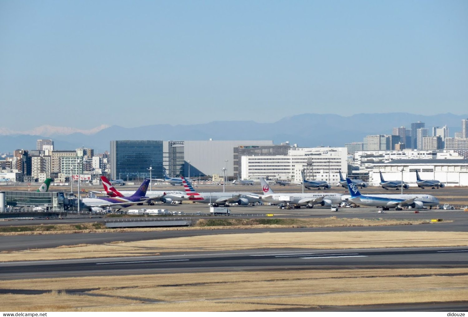 Aviation - Aéroport - Tokyo Narita Airport - Avions - Japon - CPM - Carte Neuve - Voir Scans Recto-Verso - Aerodrome