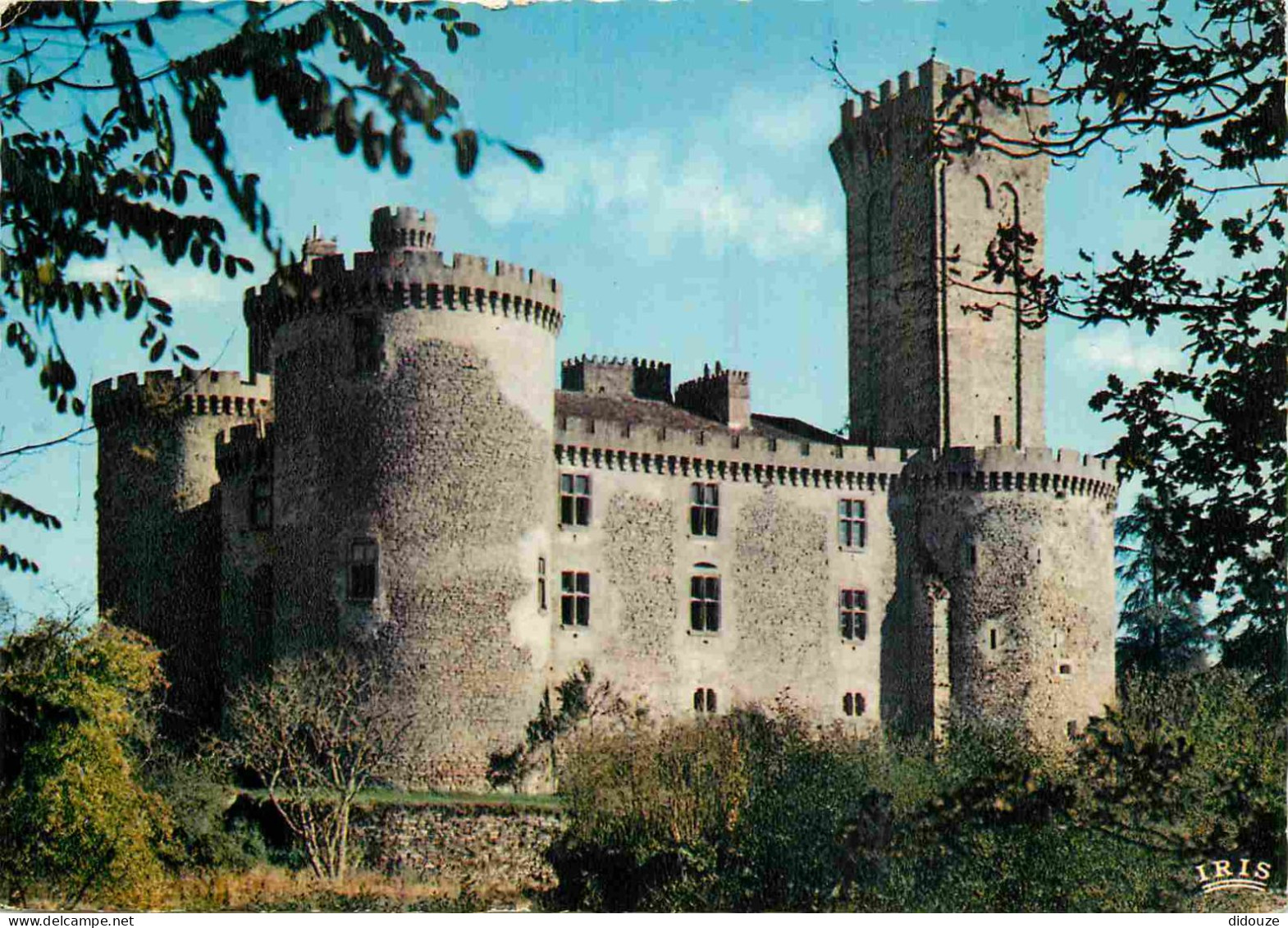 87 - Montbrun - Le Château - CPM - Voir Scans Recto-Verso - Autres & Non Classés