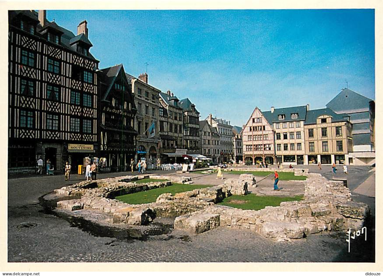 76 - Rouen - Place Du Vieux Marché - Carte Neuve - CPM - Voir Scans Recto-Verso - Rouen