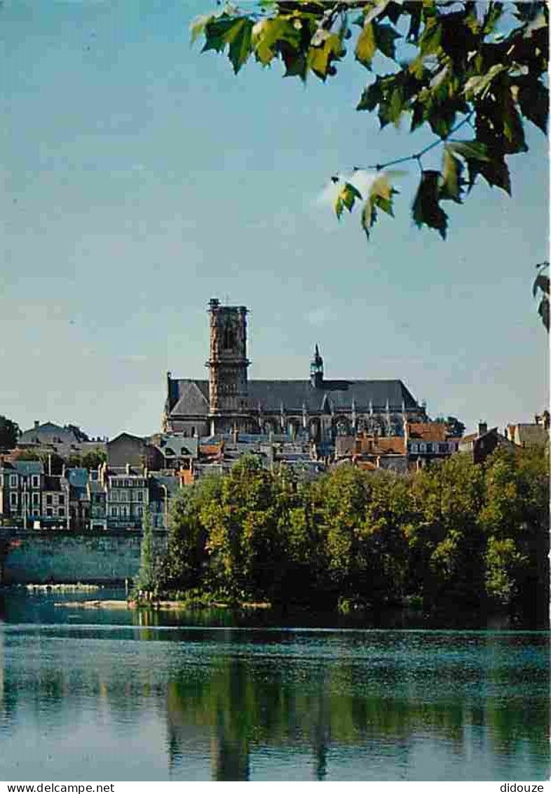 58 - Nevers - La Loire - La Cathédrale Saint Cyr - CPM - Voir Scans Recto-Verso - Nevers