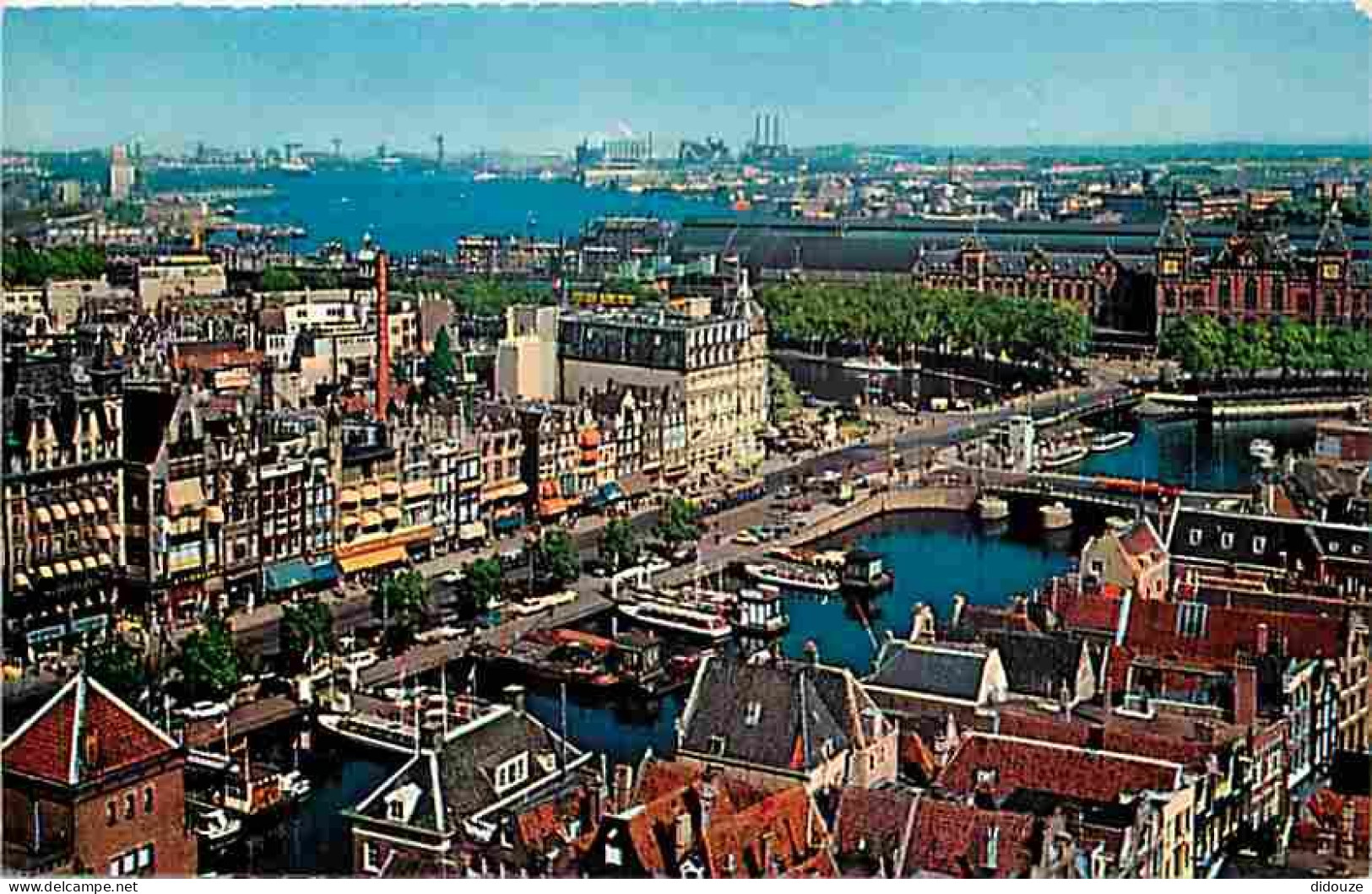 Pays Bas - Amsterdam - Damrak Avec Vue Sur L'Y - CPM - Voir Scans Recto-Verso - Amsterdam