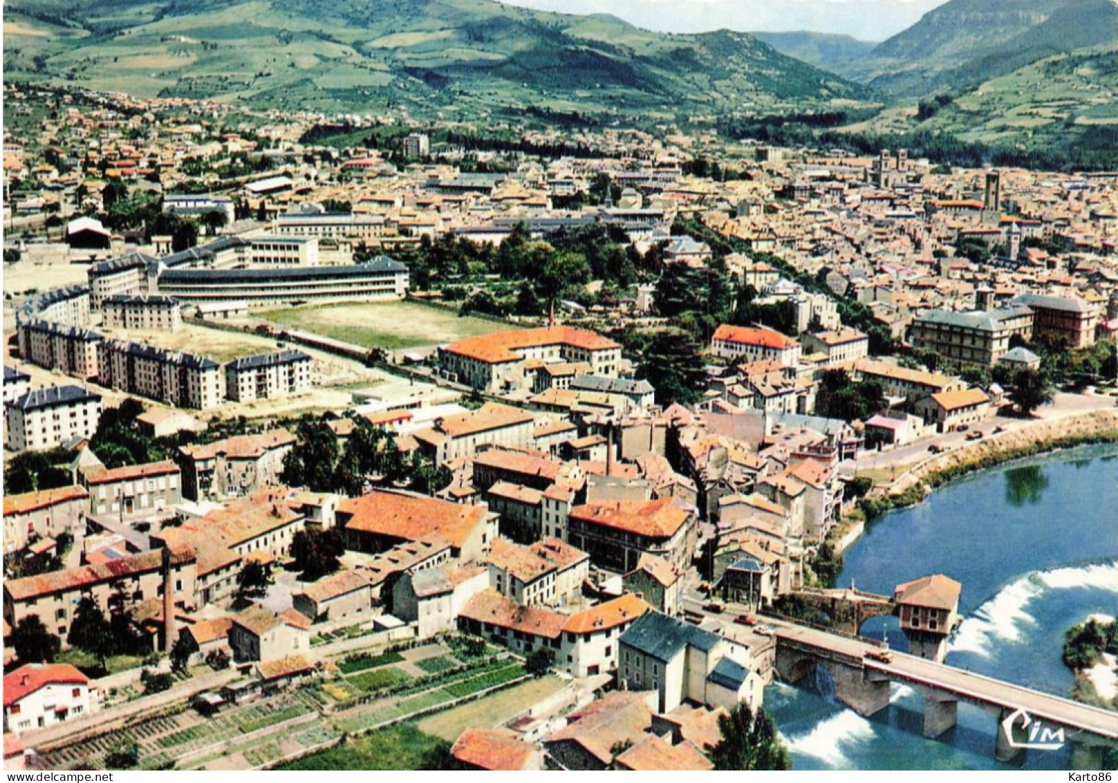 Millau * Vue Générale Aérienne Sur La Ville Et Le Collège * école - Millau