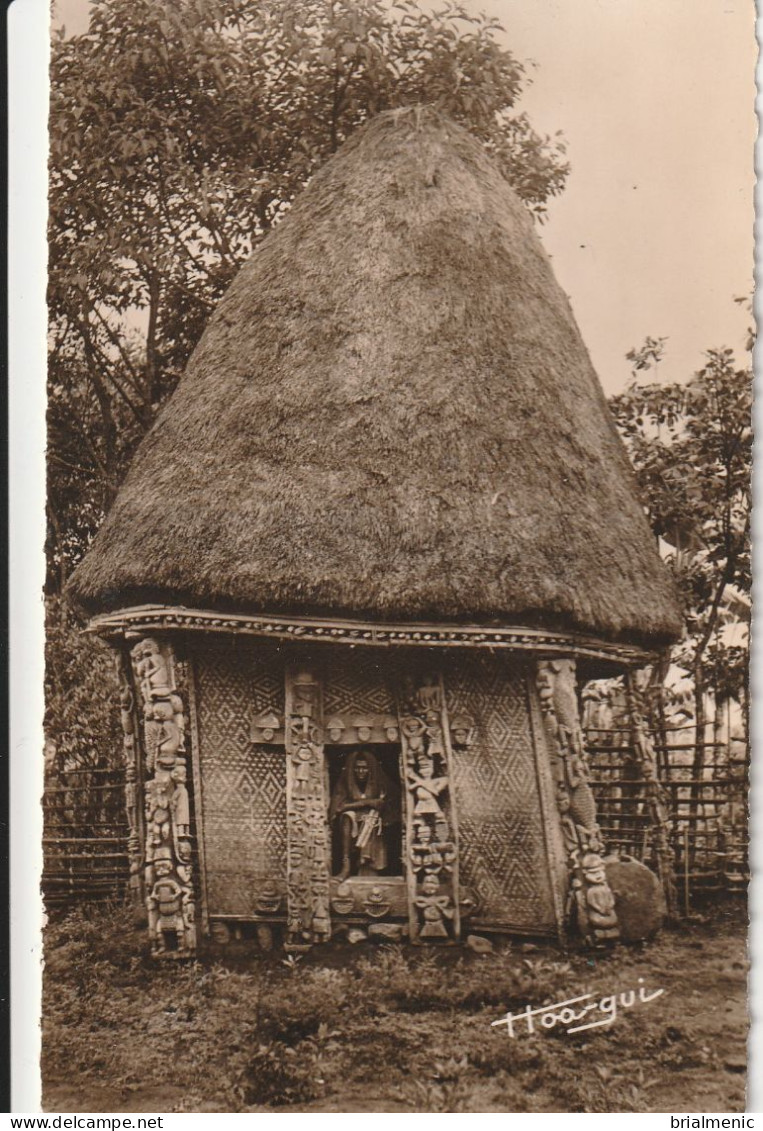 CAMEROUN  Case Bamiléké - Camerun