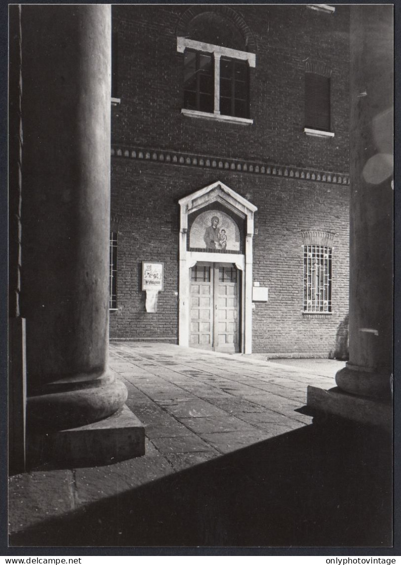 Dintorni Di Legnano (MI) 1960 - Ingresso Edificio Ecclesiastico - Foto - Lugares