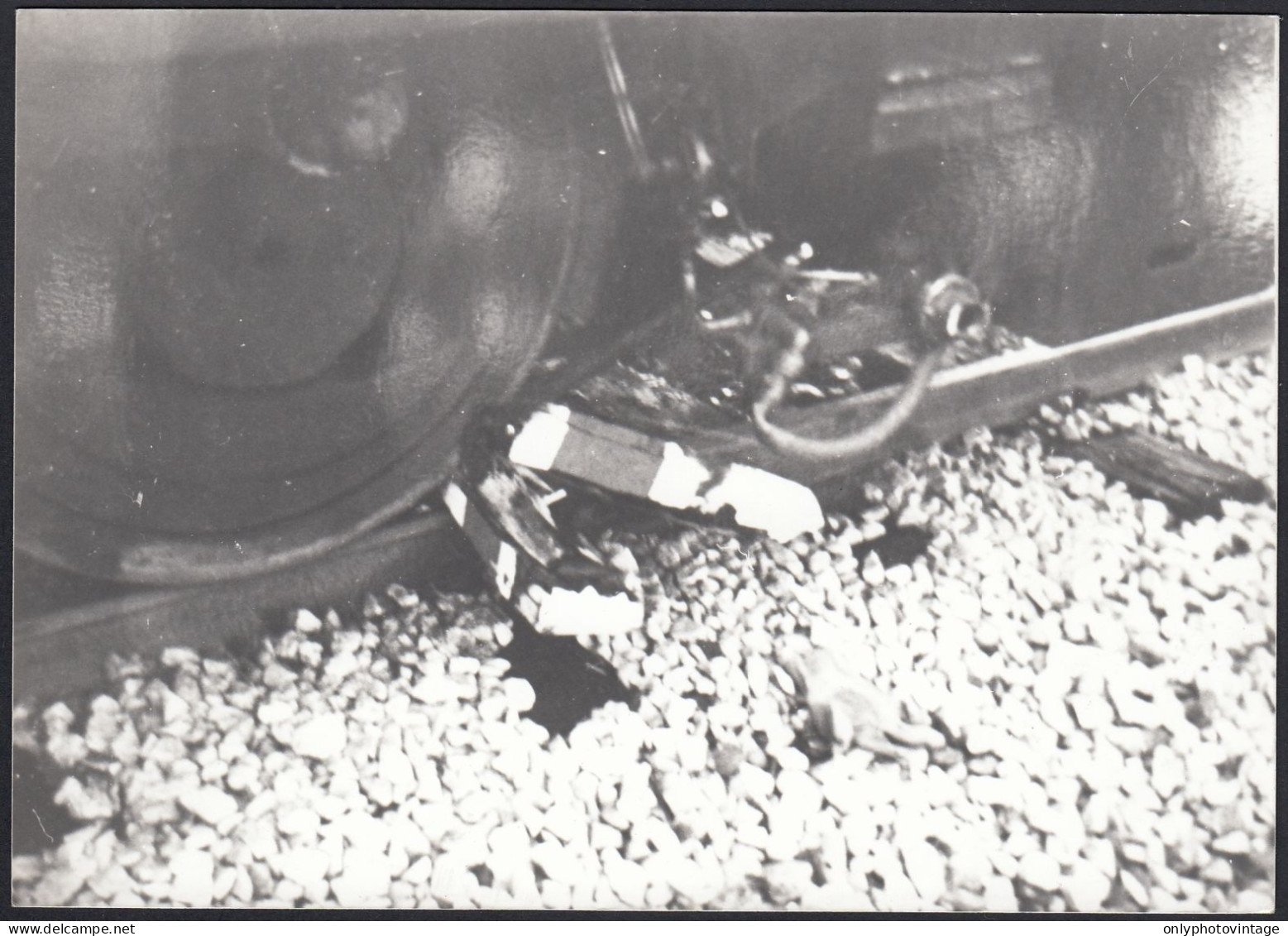 Legnano 1977 - Ruote Di Un Treno Sui Binari - Fotografia D'epoca - Photo - Orte