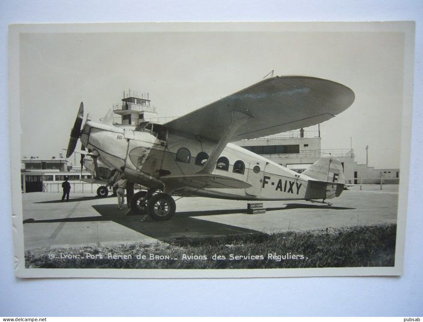 Avion / Airplane / AIR FRANCE - AIR UNION / Berline Breguet 28T / Seen At Bron Airport / Aéroport - 1946-....: Ere Moderne