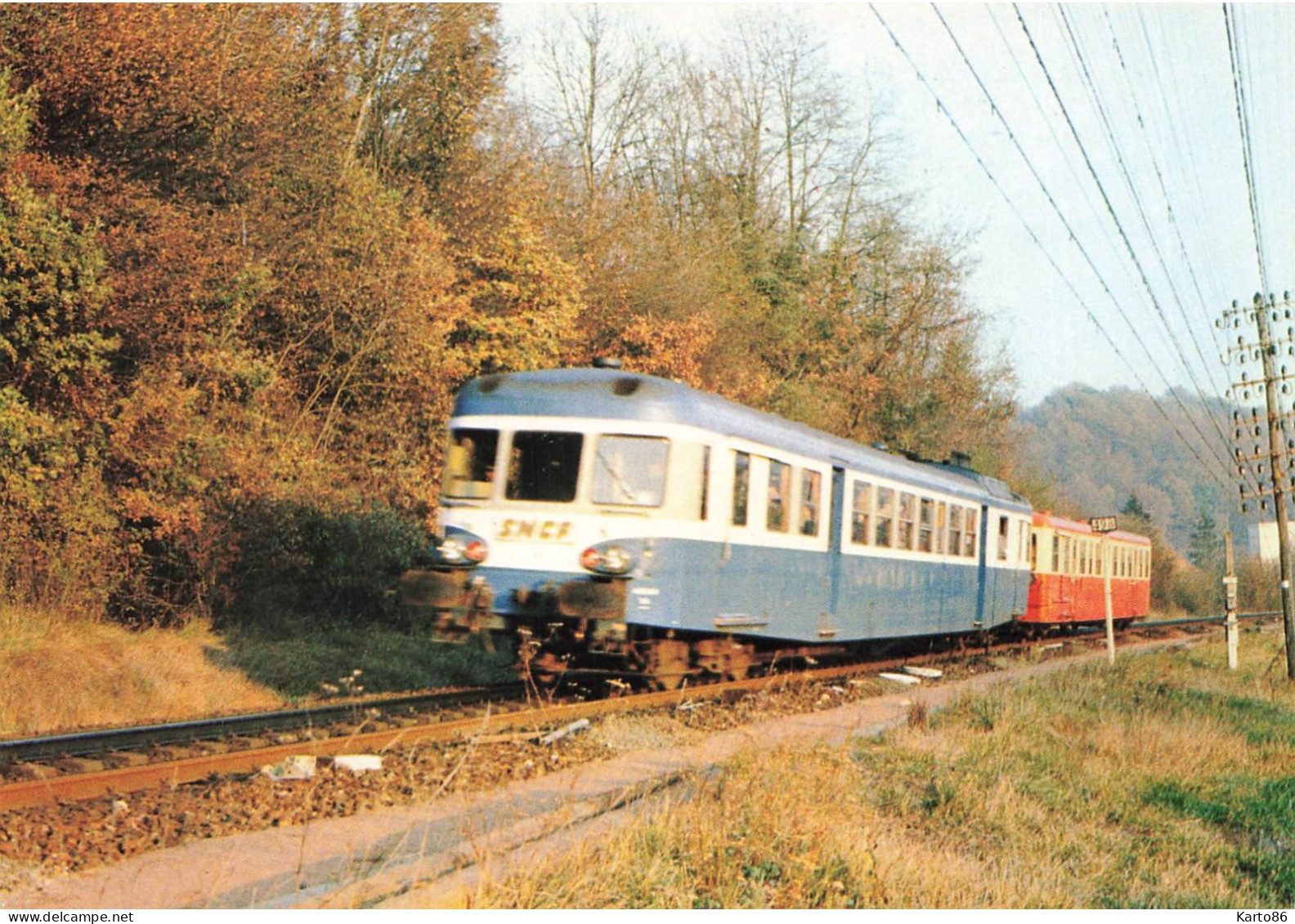 Périgueux * Autorails Français XABDi , Sur La Voie Unique Périgueux Limoges * Ligne Chemin De Fer - Périgueux