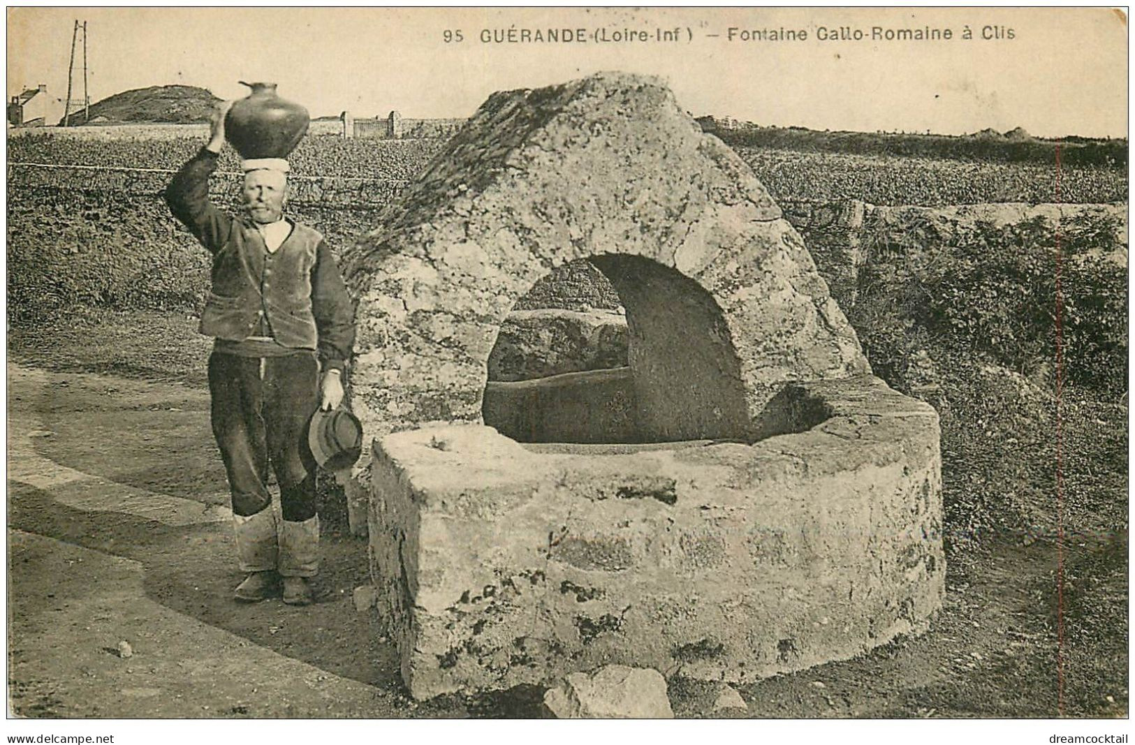 44 GUERANDE. Fontaine Gallo-Romaine 1936 - Guérande