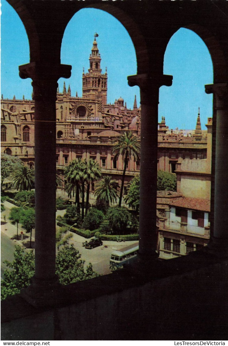 ESPAGNE - Sevilla - La Catedral Y La Giralda - Carte Postale - Sevilla