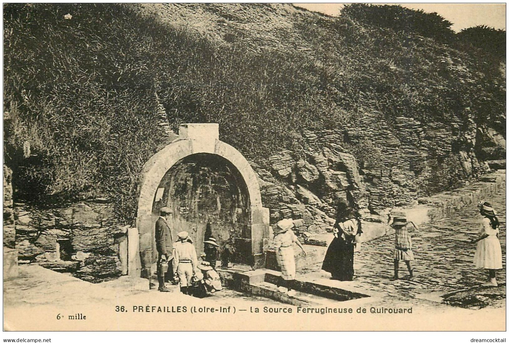 44 PREFAILLES. Source Ferrugineuse De Quirouard - Préfailles