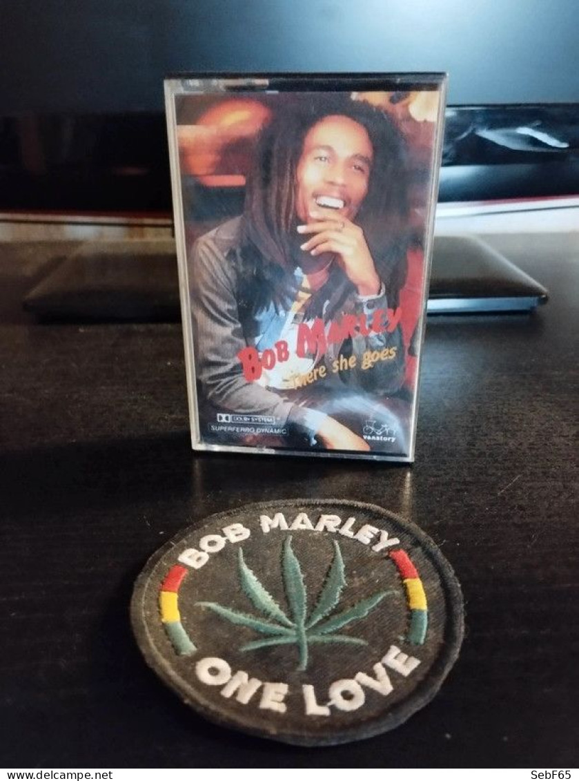Cassette Audio Bob Marley - There She Goes + Écusson Thermocollant One Love (neuf) - Audio Tapes