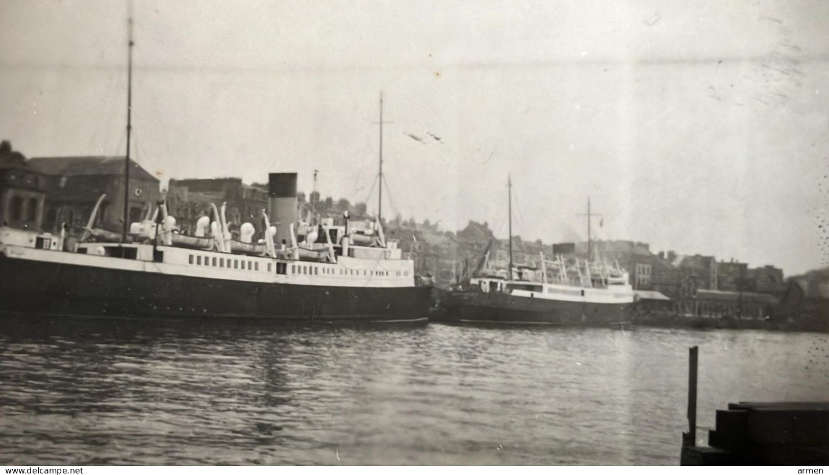 REAL PHOTO - DIEPPE BATEAUX SHIPS  NAVIRES  A Identifier - Boats