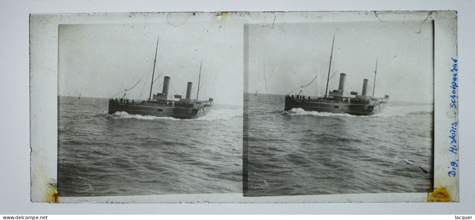 Collection de 9 photographies stéréo sur verre de navires à vapeur et de navires de guerre. France c. 1900 8,5 x 17,5 cm