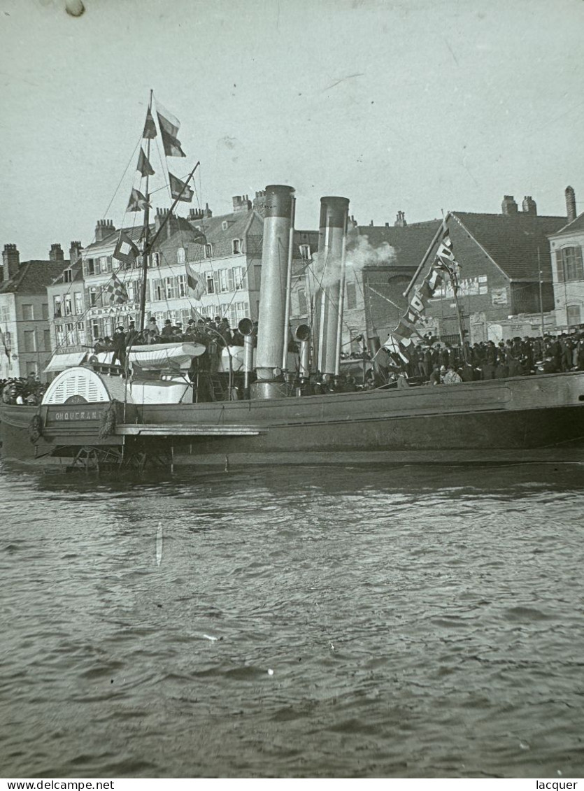 Collection de 9 photographies stéréo sur verre de navires à vapeur et de navires de guerre. France c. 1900 8,5 x 17,5 cm