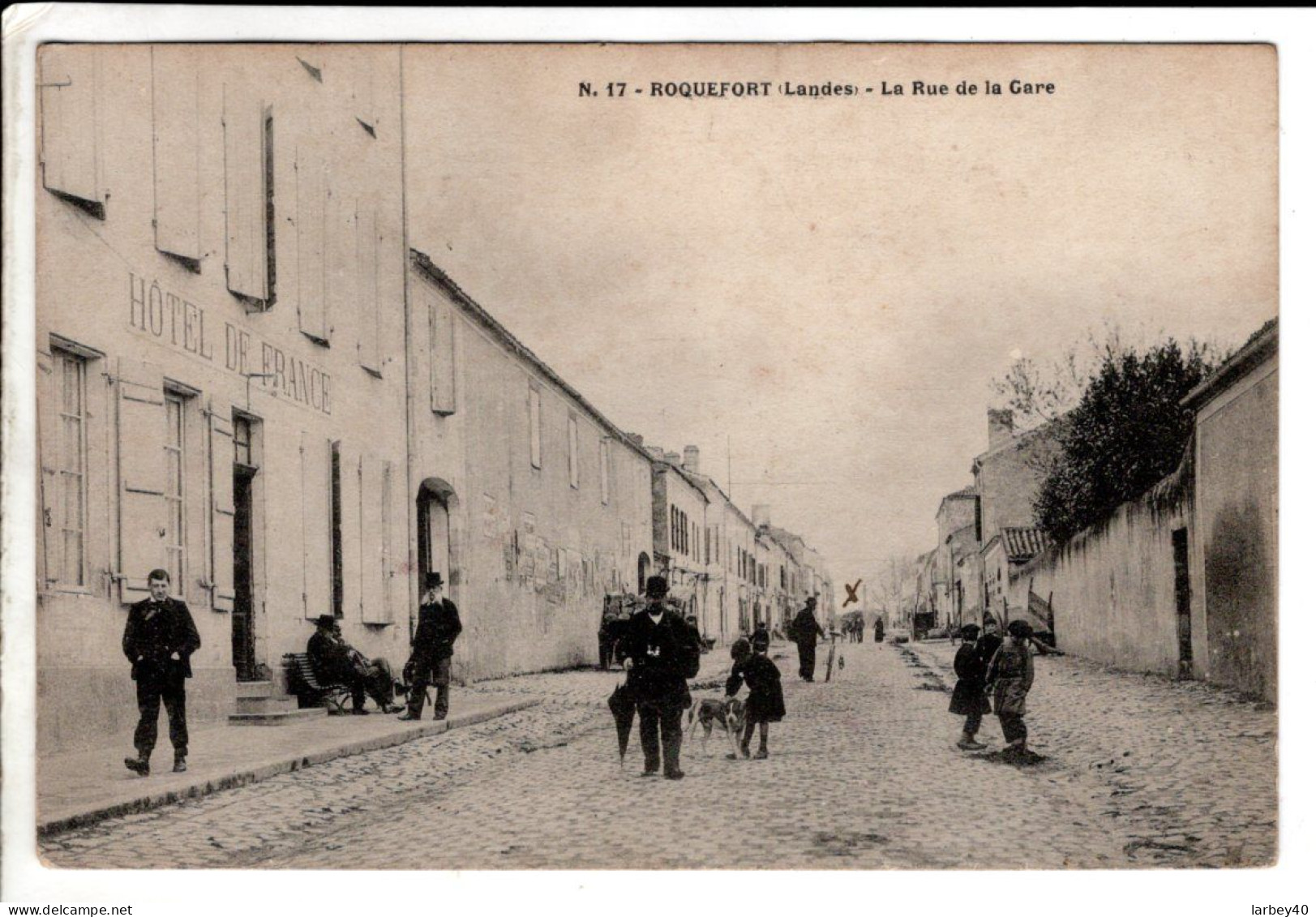 40 - Landes - Roquefort La Rue De La Gare - Cartes Postales Ancienne - Roquefort