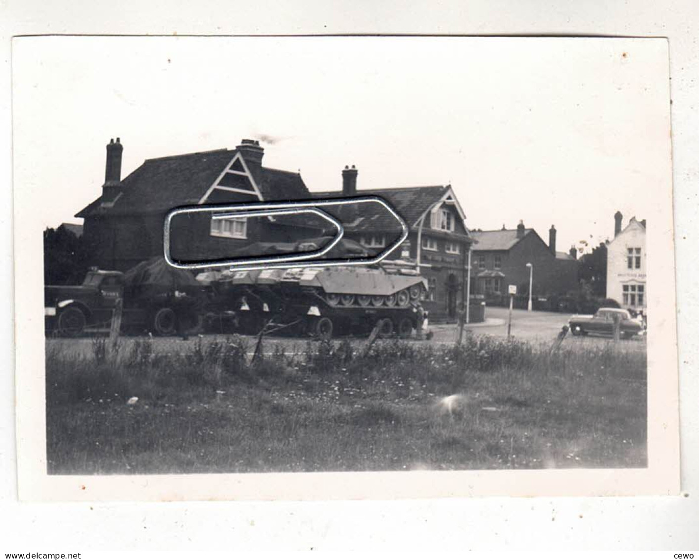 PHOTO GUERRE CHAR TANK CHIEFTAIN SUR REMORQUE - Krieg, Militär