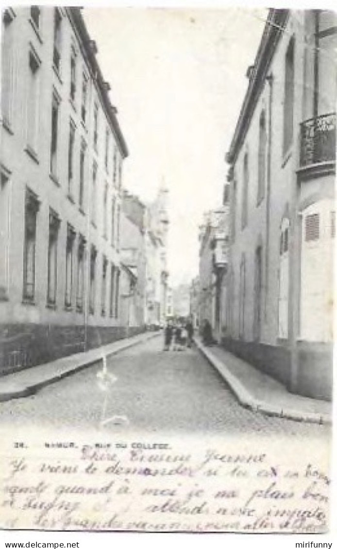 NAMUR/RUE DU COLLEGE/ ANIMEE/PHOT. BERTELS - Namur