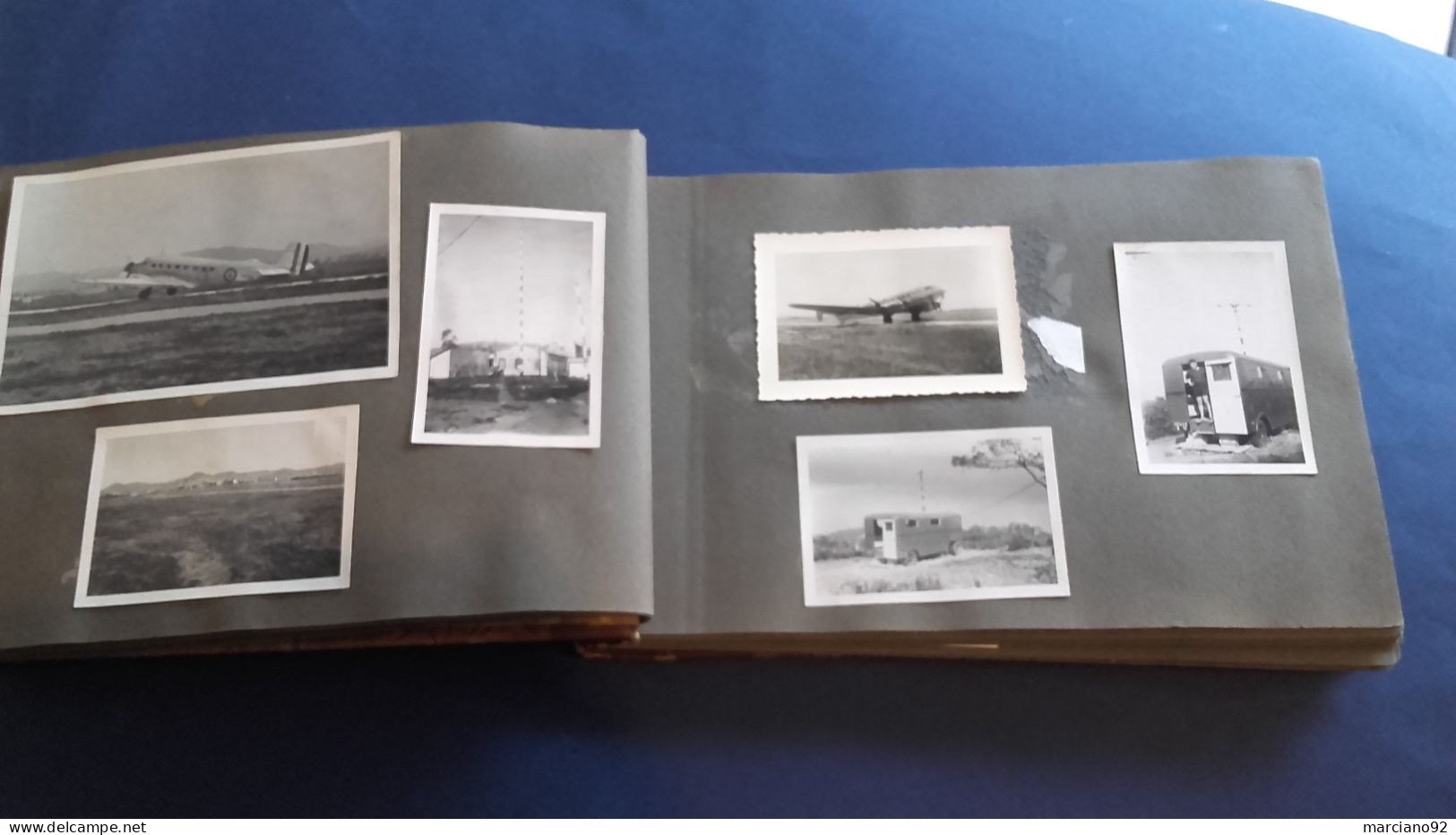 ancien Album-photo de 138 Photos Militaria ; avions , motos , engins etc...